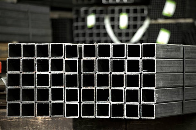 天津<font style='color:red'>Q355B无缝方管</font>促销价格